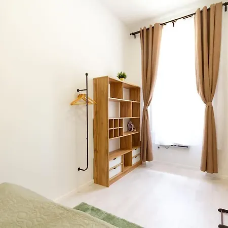 Harmonic Audio Hideaway By Nw * בודפשט