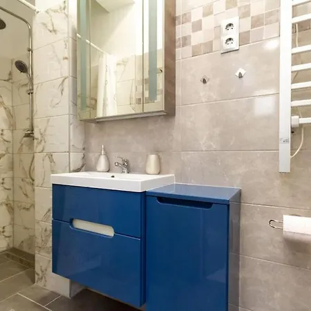 Harmonic Audio Hideaway By Nw * ブダペスト