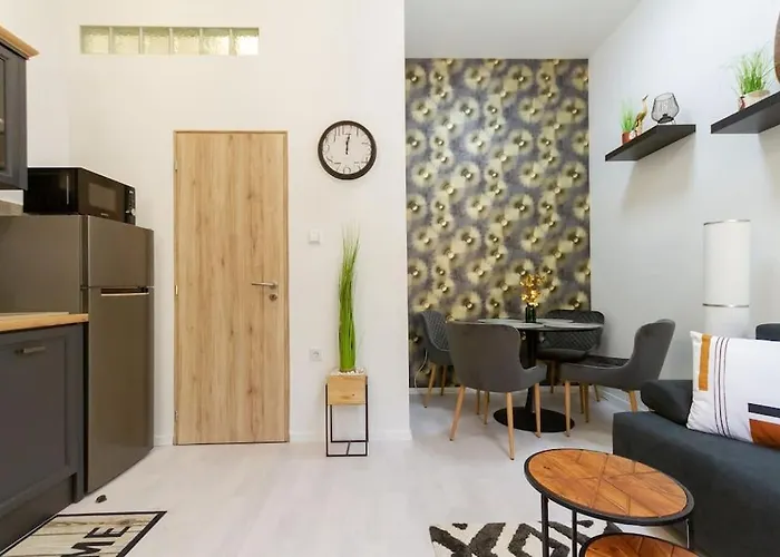 Апартаменты Harmonic Audio Hideaway By Nw *